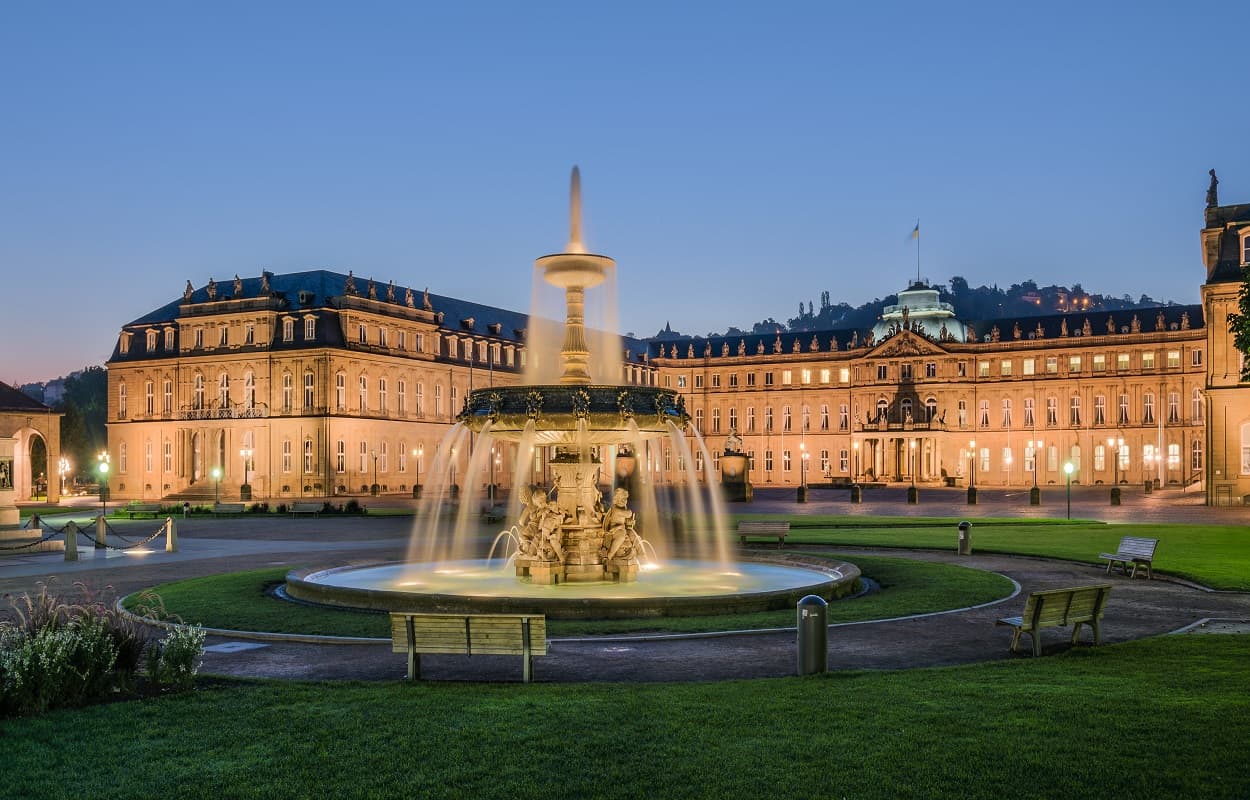 Stuttgart - Ulm - Füssen - Innsbruck